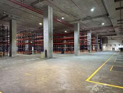 Pandan Road (D22), Warehouse #565257601